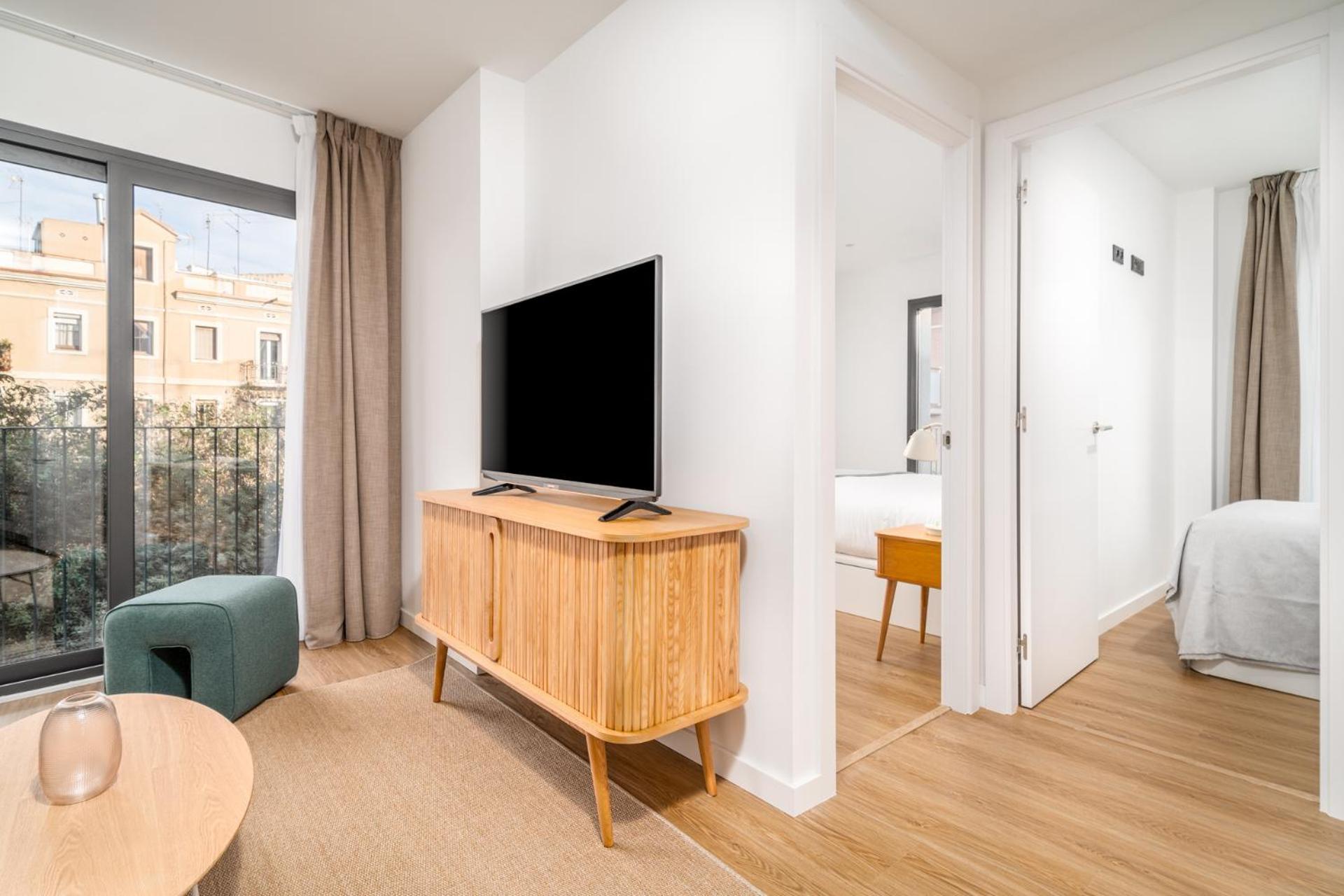 Limehome Barcelona Placa Pirineus L'Hospitalet de Llobregat Eksteriør billede